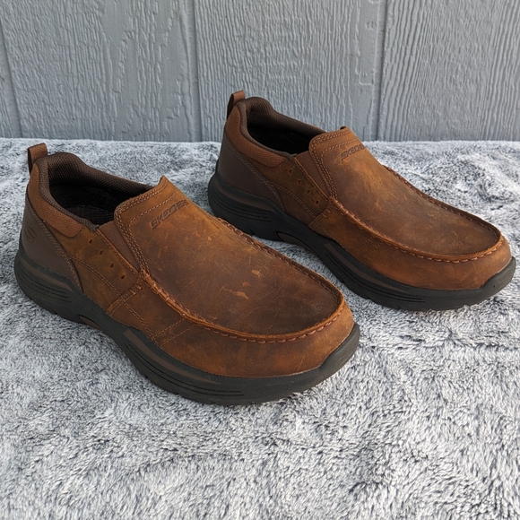 Skechers Other - Skechers Extra Wide Fit Expended Seveno Slip-On Leather Loafers Men's Size 9